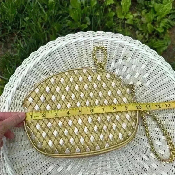 Saddle River metallic gold and silver crossbody bag purse. Woven front - Picture 4 of 9